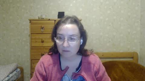 Snapshot of smart_rose chatting on 03.11.25 smart_rose online show from 03.11.25