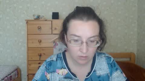 Snapshot of smart_rose chatting on 09.22.25 smart_rose online show from 09.22.25