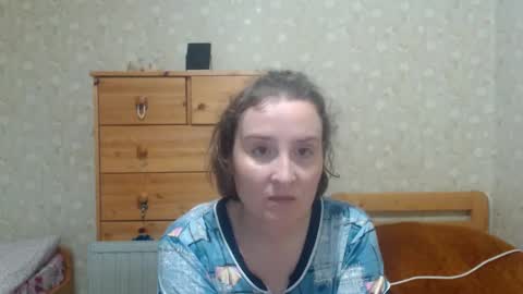 Snapshot of smart_rose chatting on 09.24.25 smart_rose online show from 09.24.25