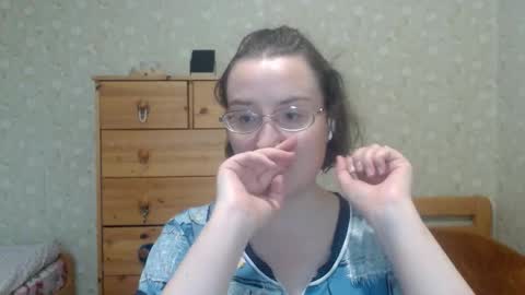 Snapshot of smart_rose chatting on 09.25.25 smart_rose online show from 09.25.25