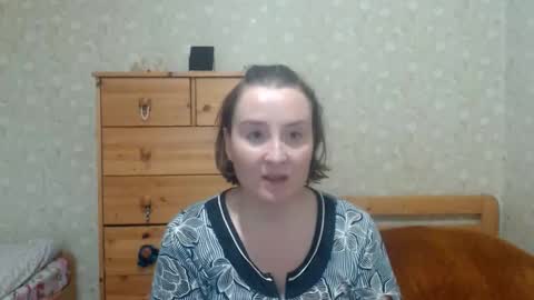 Snapshot of smart_rose chatting on 09.28.25 smart_rose online show from 09.28.25
