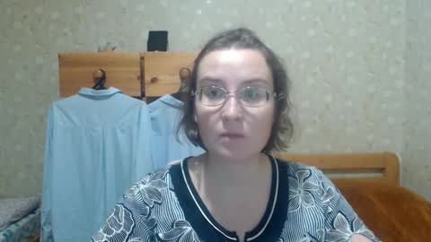Snapshot of smart_rose chatting on 10.10.25 smart_rose online show from 10.10.25