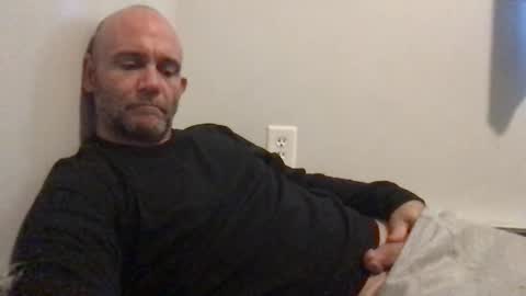 Snapshot of smokenfuk23 chatting on 09.30.25 smokenfuk23 online show from 09.30.25