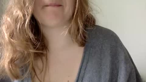 Snapshot of smokeshow3 chatting on 01.30.25 smokeshow3 online show from 01.30.25