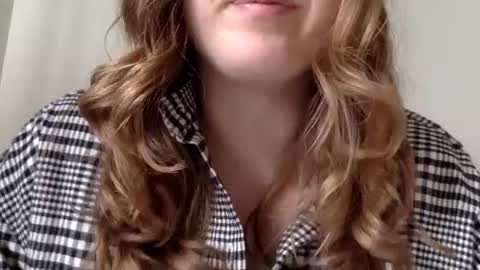 Snapshot of smokeshow3 chatting on 02.24.25 smokeshow3 online show from 02.24.25