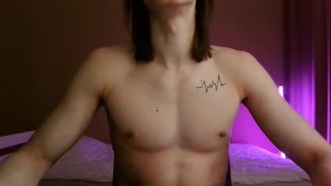 Snapshot of smokin7sexy7style chatting on 10.09.25 Matt Daemon online show from 10.09.25