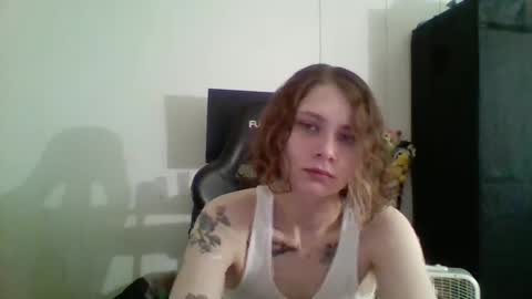 Snapshot of smoothvodka chatting on 12.02.24 Bambi--Vodka online show from 12.02.24
