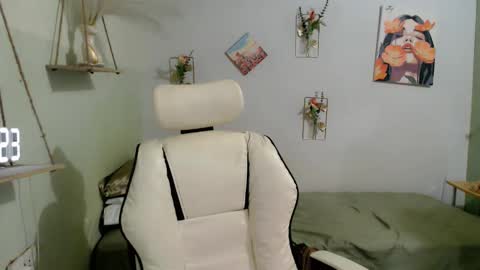 snow_2000 online show from 10.12.25