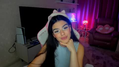 snowingwinter online show from 10.02.25