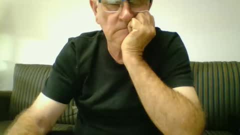Snapshot of sofar06 chatting on 02.28.25 sofar06 online show from 02.28.25