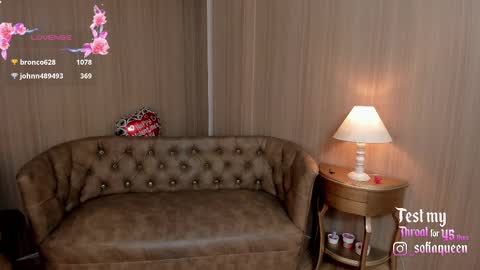 Snapshot of soffiqueen chatting on 02.12.25 Schedule 1400 - 2100 gtm-5 online show from 02.12.25