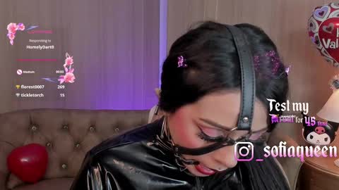 Snapshot of soffiqueen chatting on 02.18.25 Schedule 1400 - 2100 gtm-5 online show from 02.18.25