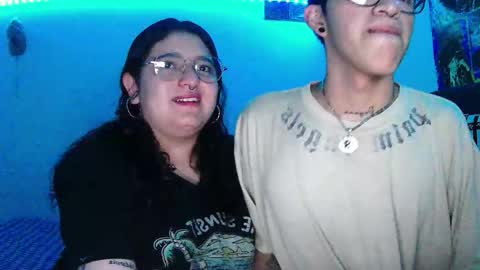 Snapshot of soffje00 chatting on 10.10.25 soffje00 online show from 10.10.25