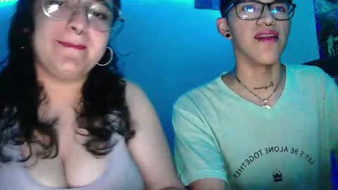 Snapshot of soffje00 chatting on 10.17.25 soffje00 online show from 10.17.25