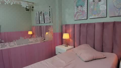       online show from 09.21.25