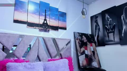 Sofi Noa online show from 02.10.25