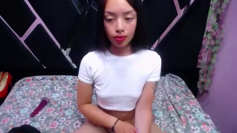 Snapshot of sofia_mirandaa chatting on 02.03.25 sofia miranda online show from 02.03.25