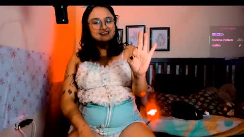 Snapshot of sofia_tabares chatting on 02.06.25 Demi Sofia online show from 02.06.25