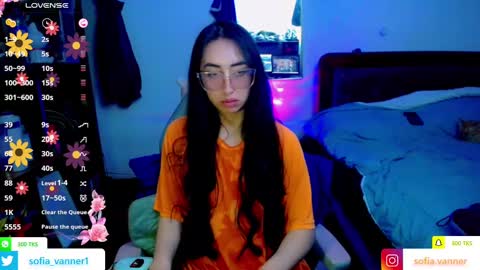Snapshot of sofia_vanner chatting on 10.20.25 SOFIA online show from 10.20.25