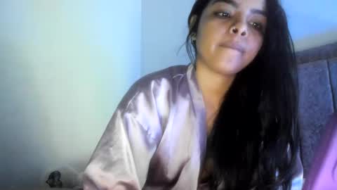 Danna Sofia online show from 10.11.25