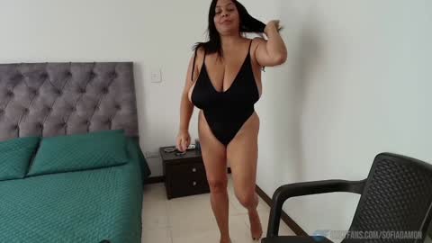 Snapshot of sofiadamon chatting on 01.21.25 Sofa Damon SCORE Girl online show from 01.21.25