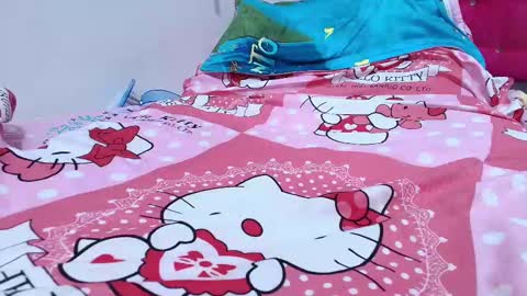 Sofiamillerrs online show from 03.03.25