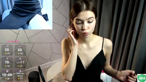 Snapshot of sofiasuper chatting on 01.10.25 Sofia online show from 01.10.25