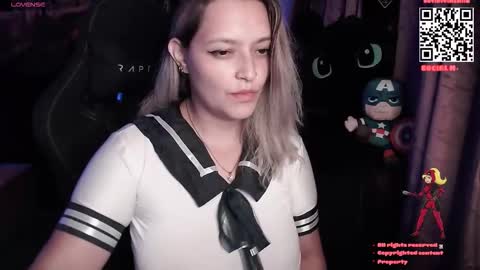 Snapshot of sofidivinemilk chatting on 09.19.25 Sofiedivinemilk online show from 09.19.25