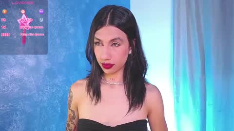 Snapshot of sofiia_grey_ chatting on 12.19.24 Sofi online show from 12.19.24