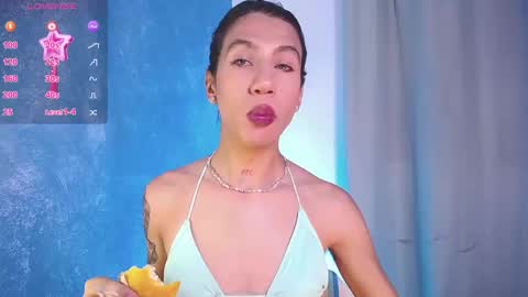 Snapshot of sofiia_grey_ chatting on 12.27.24 Sofi online show from 12.27.24