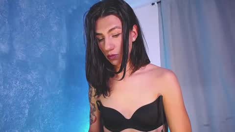 Snapshot of sofiia_grey_ chatting on 01.02.25 Sofi online show from 01.02.25