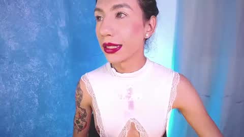 Snapshot of sofiia_grey_ chatting on 01.05.25 Sofi online show from 01.05.25