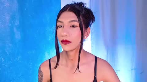 Snapshot of sofiia_grey_ chatting on 01.28.25 Sofi online show from 01.28.25