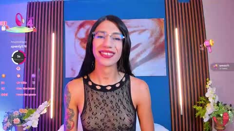 Snapshot of sofiia_grey_ chatting on 09.13.25 Sofi online show from 09.13.25