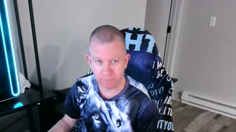 Snapshot of solarlunar1 chatting on 09.28.25 just ask online show from 09.28.25