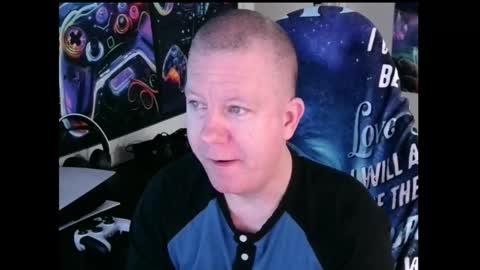 Snapshot of solarlunar1 chatting on 11.01.25 just ask online show from 11.01.25