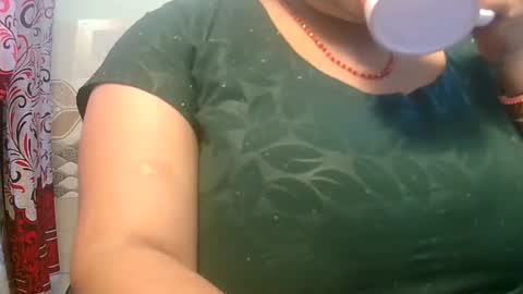 Snapshot of soni88888 chatting on 01.22.25 soni88888 online show from 01.22.25