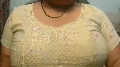 Snapshot of soni88888 chatting on 02.06.25 soni88888 online show from 02.06.25