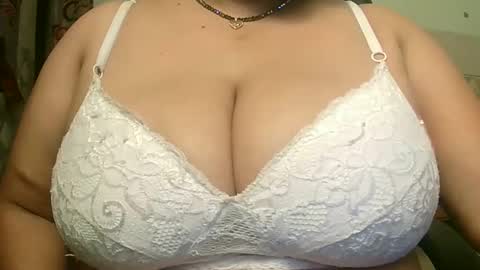 Snapshot of soni88888 chatting on 02.26.25 soni88888 online show from 02.26.25