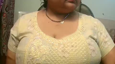 Snapshot of soni88888 chatting on 03.05.25 soni88888 online show from 03.05.25