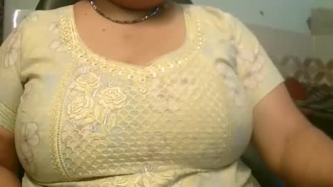 Snapshot of soni88888 chatting on 03.09.25 soni88888 online show from 03.09.25