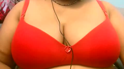 Snapshot of soni88888 chatting on 09.17.25 soni88888 online show from 09.17.25