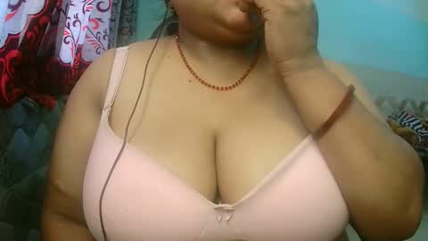 Snapshot of soni88888 chatting on 11.08.25 soni88888 online show from 11.08.25