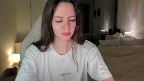 Snapshot of sonia_moon_ chatting on 10.13.25 sonia_moon_ online show from 10.13.25