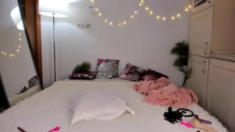 SONIA online show from 09.20.25