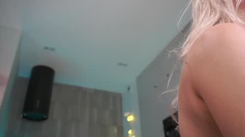 Snapshot of sonya_kelsey chatting on 02.04.25 Sofia online show from 02.04.25
