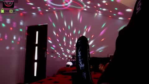 Snapshot of sonyadevon chatting on 01.08.25 Sonia online show from 01.08.25