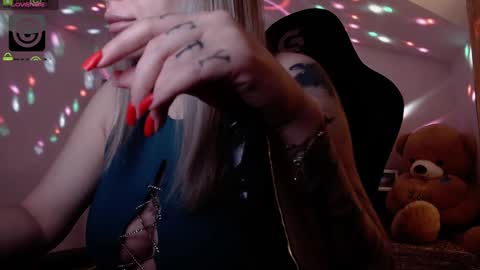 Snapshot of sonyadevon chatting on 01.23.25 Sonia online show from 01.23.25