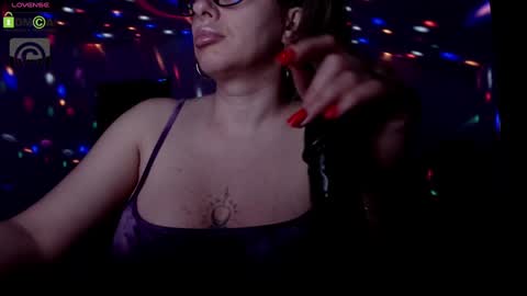 Snapshot of sonyadevon chatting on 01.30.25 Sonia online show from 01.30.25