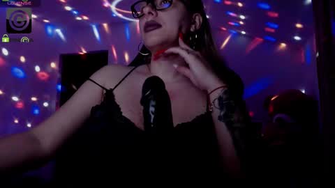 Snapshot of sonyadevon chatting on 02.09.25 Sonia online show from 02.09.25